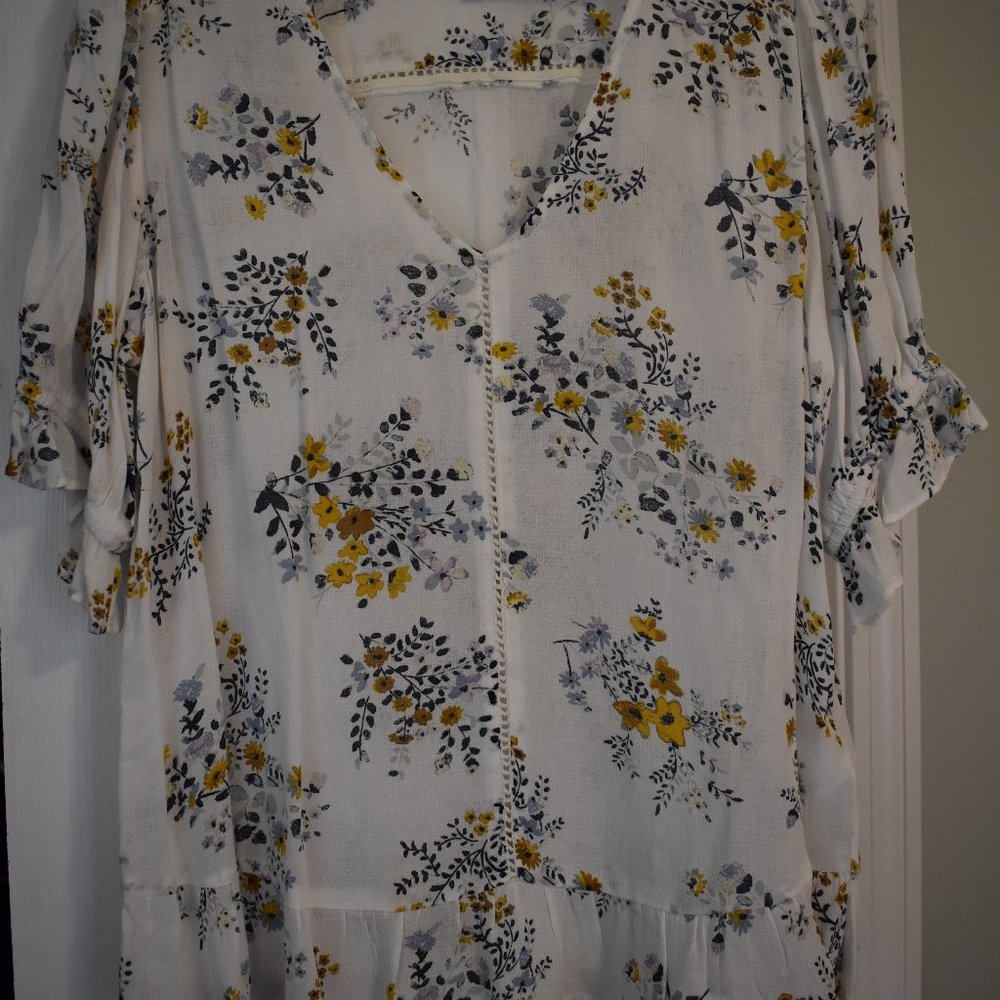 Blouse - Picture 1 of 2